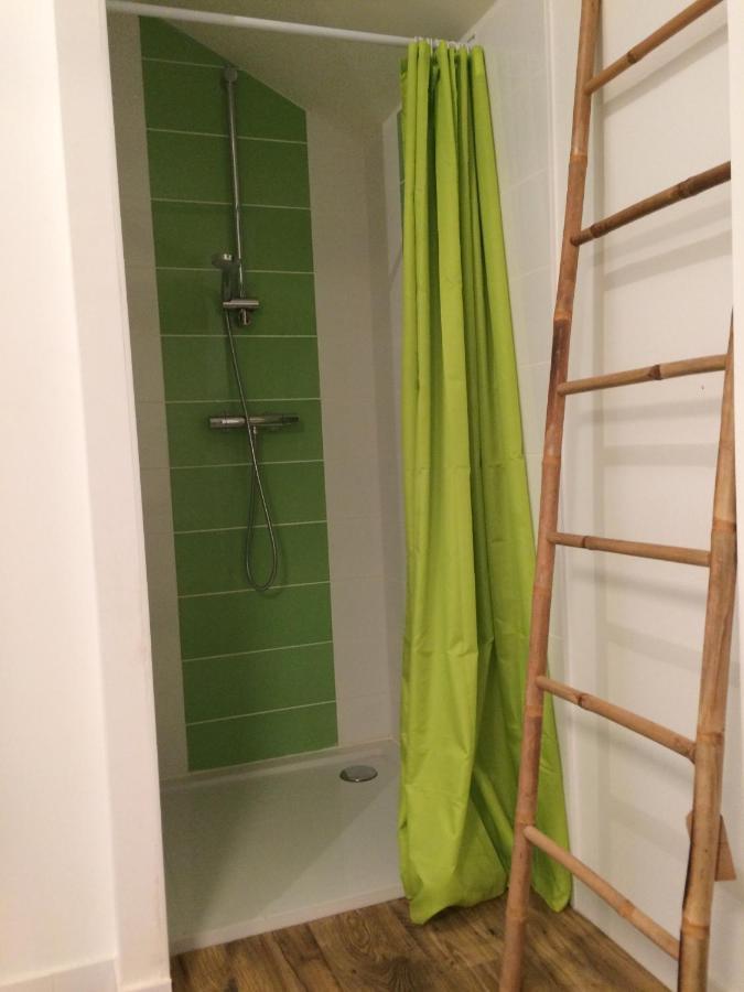 Chambre Dans Prieure De Caractere XVIII Siecle Planioles Bagian luar foto